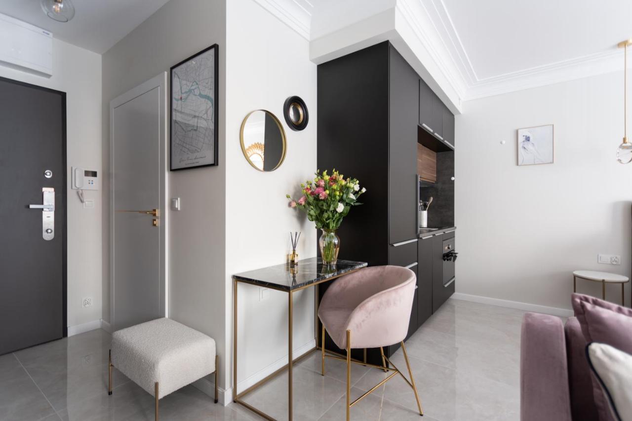 Golden Prince Apartment, So Close To Rynek! Free Parking Included. 브로츠와프 외부 사진